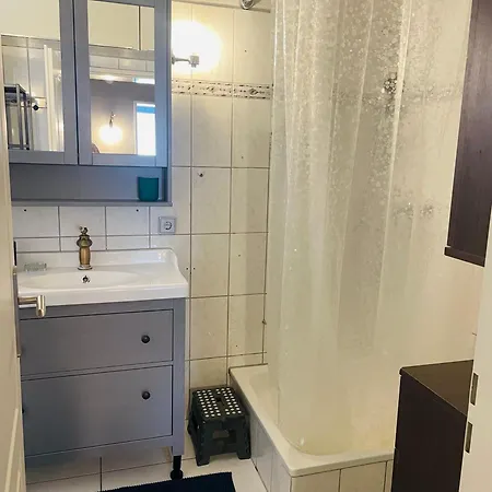 Hafennest 15206 * Leer